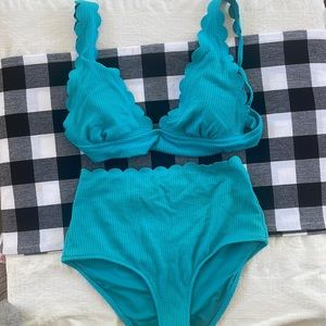 Aerie Swim top medium Bottom Small